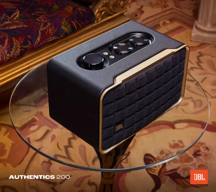 JBL Authentics 200