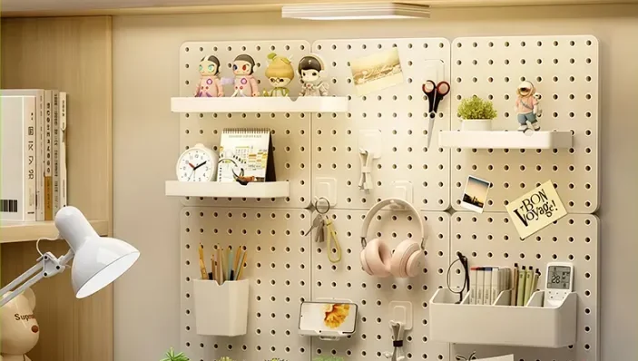 peg board hetee