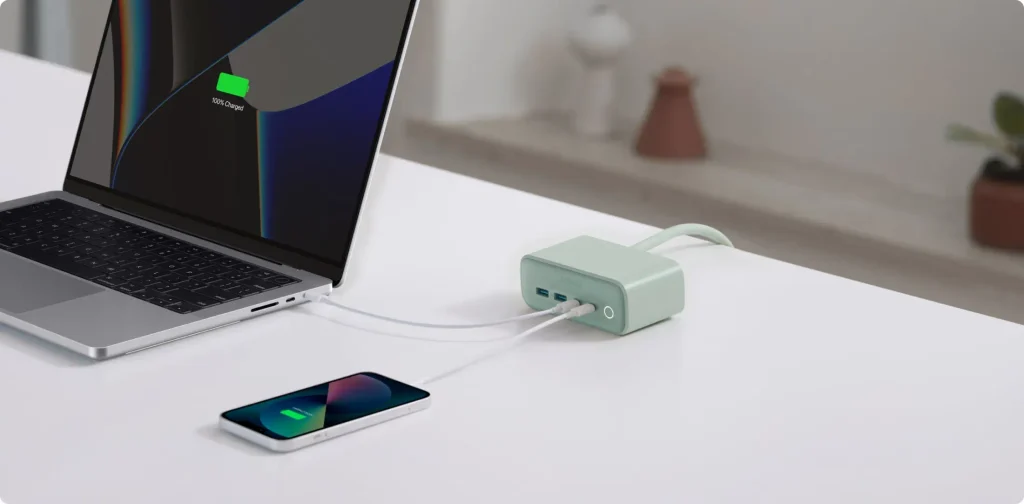 Anker 525 Charging Station 1